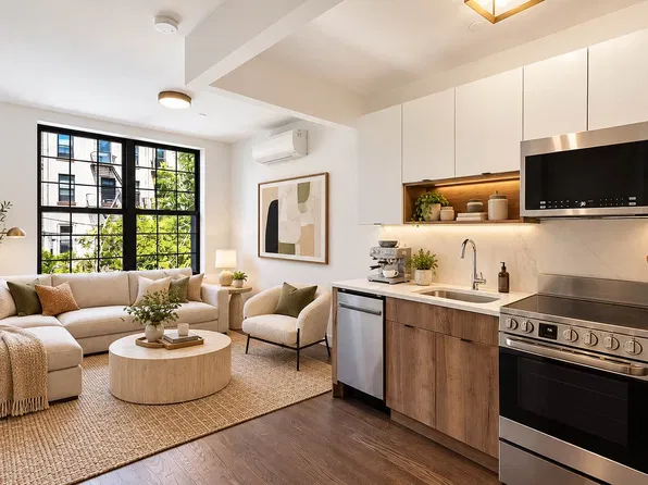 771 Lexington Avenue image 1 of 1