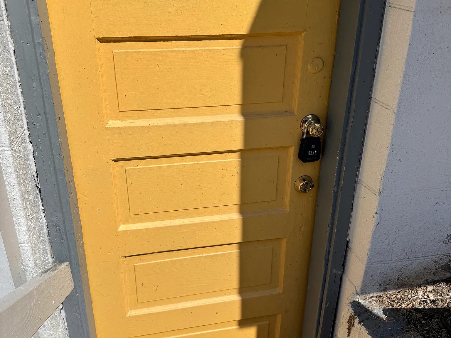 2 bed, $1,075 — Photo 3
