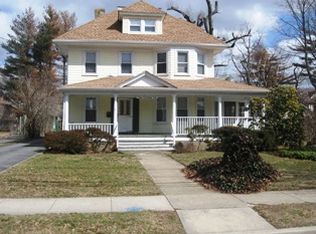 202 Pennsylvania Ave, Freeport, NY 11520