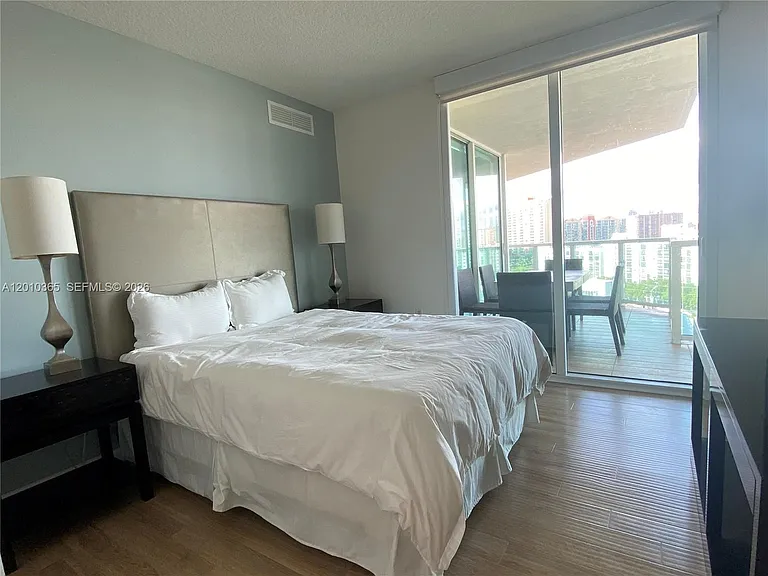 150 Sunny Isles Blvd #1-1103 — Photo 16