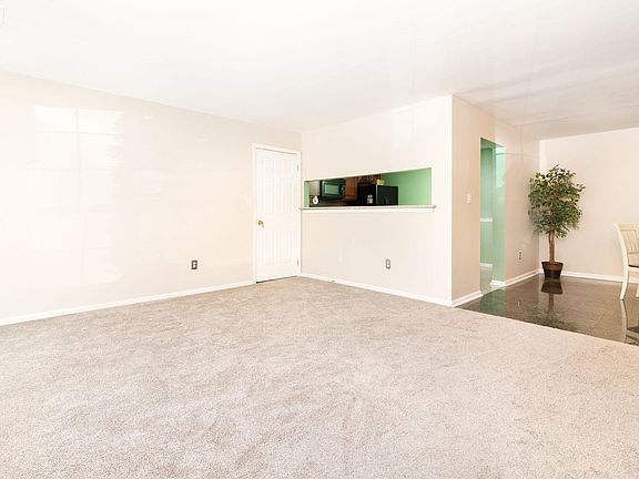 3rd image of 4 Butternut St