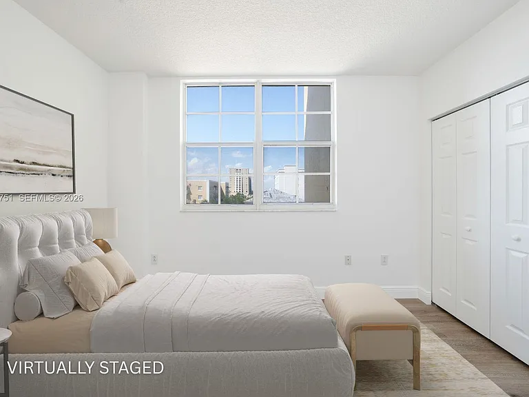 215 SW 42nd Ave #507 — Photo 13