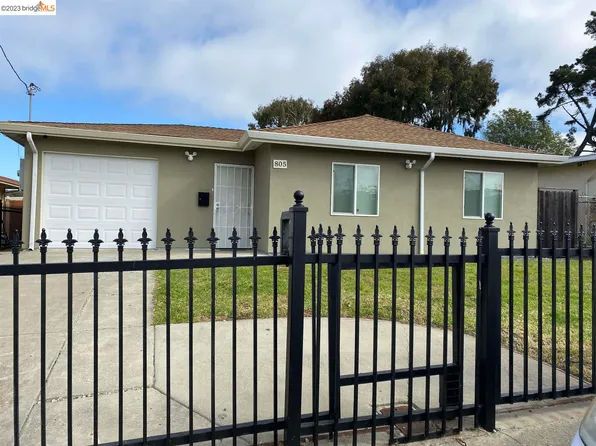 805 Banks Dr, Richmond, CA 94806