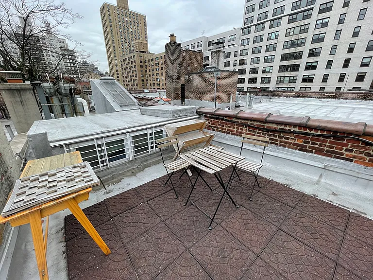 72 Irving Pl #5A — Photo 10