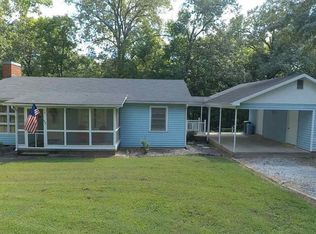 2016 Cypress Rd, Benton, KY 42025