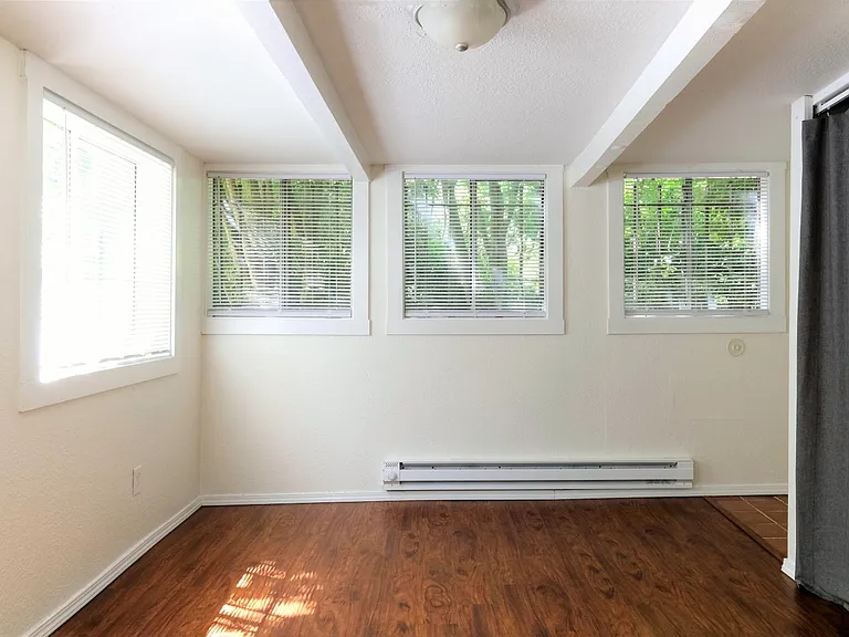 1625 13th Ave #BASEMENT — Photo 6
