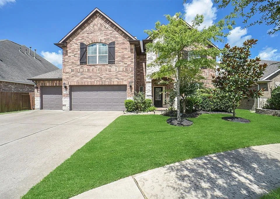 16815 Violet Trace Ct