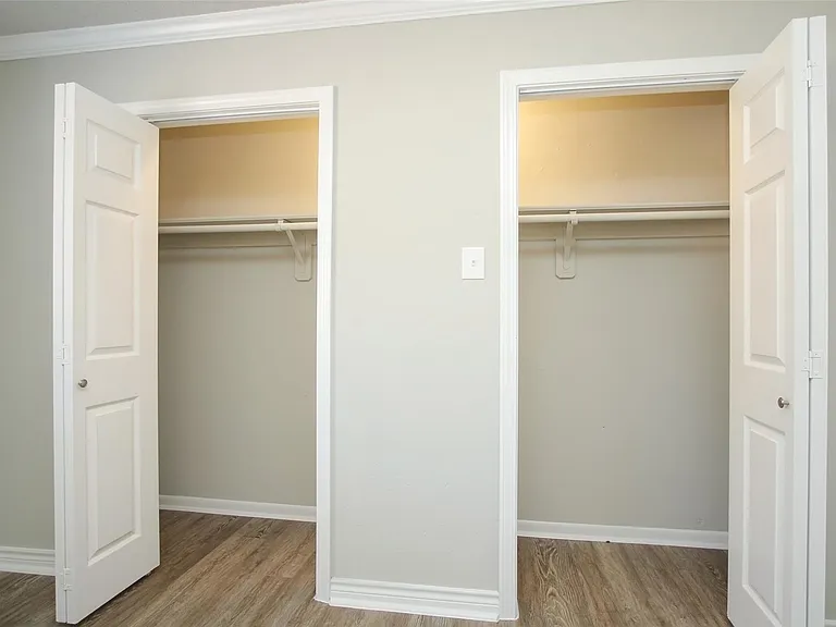 13303 Hampton Falls Dr — Photo 28