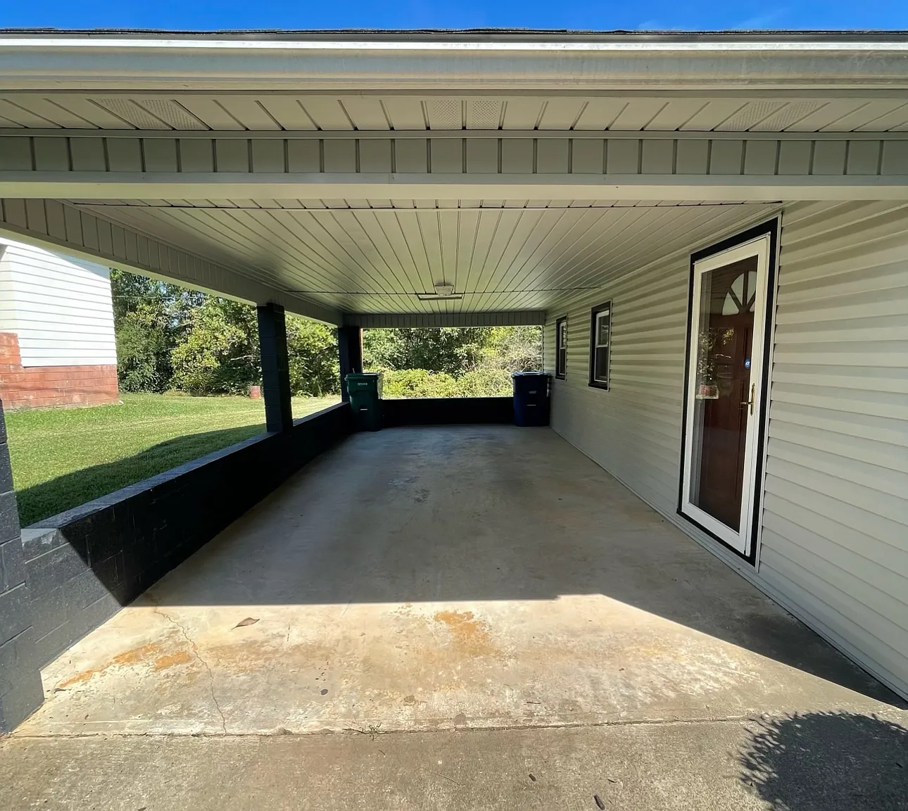 3 bed, 1092 sqft, $1,500 — Photo 2