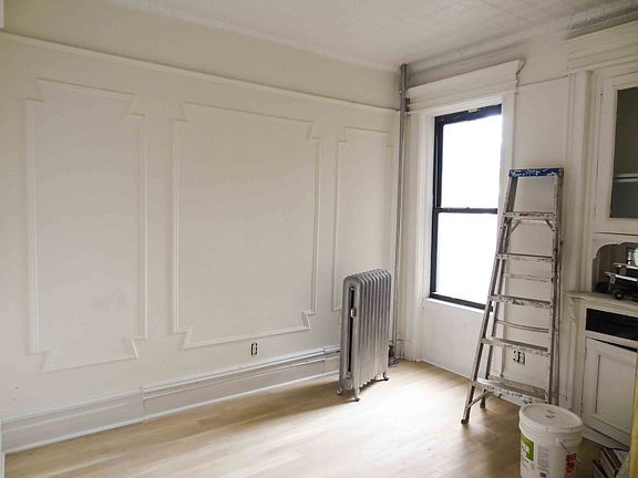 4th image of 275 Halsey St APT 3L