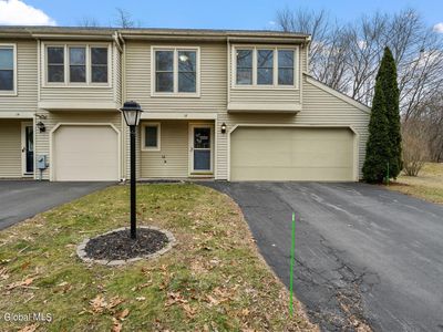 15 Flintlock Lane, Halfmoon, NY, 12065