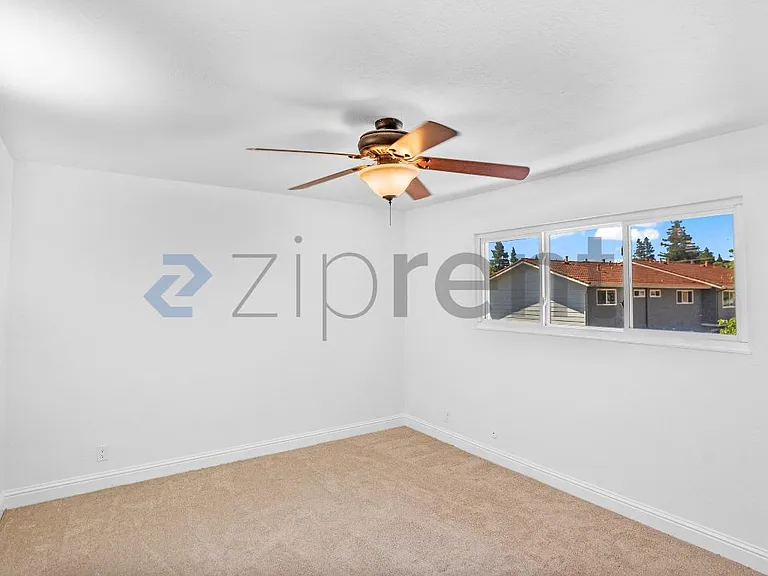 4880 Saginaw Cir — Photo 17