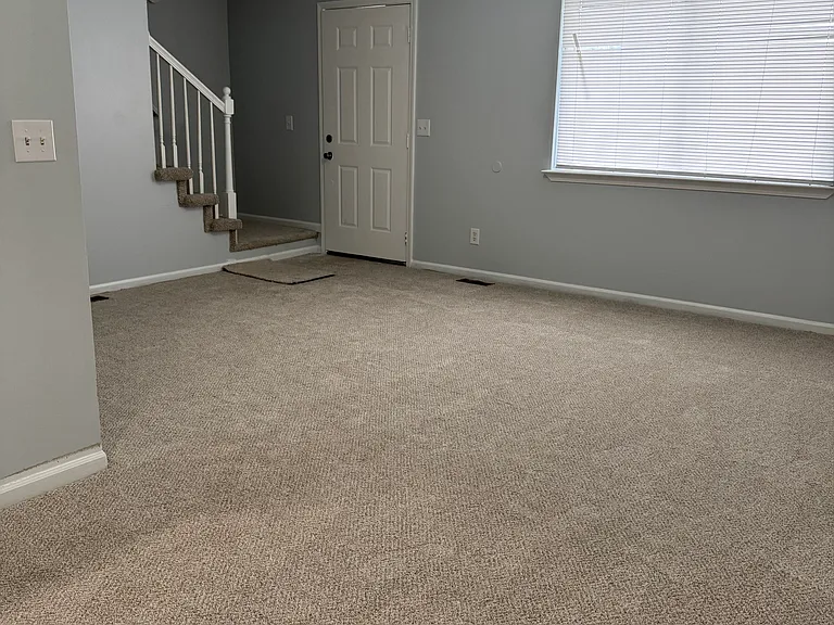 28173 Raleigh Crescent Dr — Photo 5