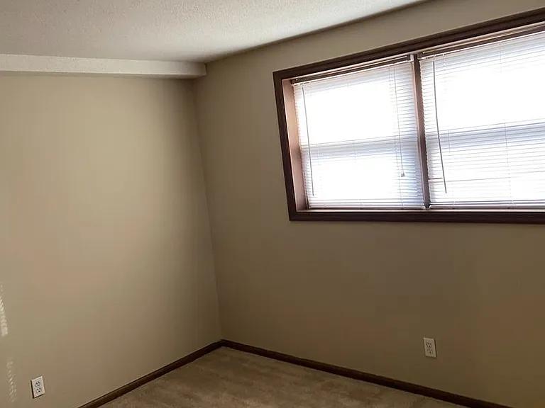 The Heights Apartments — Photo 67