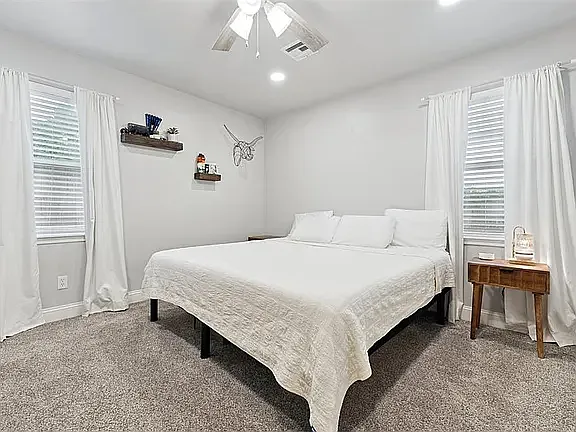 10609 N McKinley Ave — Photo 34