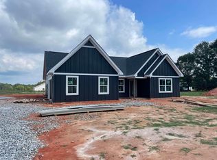 3735 Shady Grove Rd, Honea Path, SC 29654