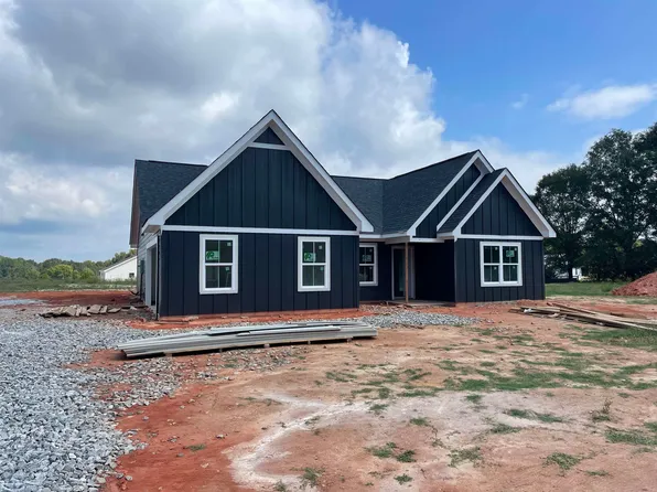 3735 Shady Grove Rd, Honea Path, SC 29654