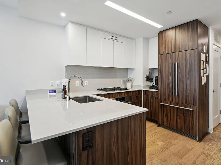 37 L St SE #601 — Photo 5