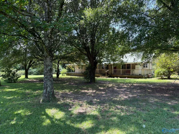 2421 County Road 151, Henagar, AL 35978