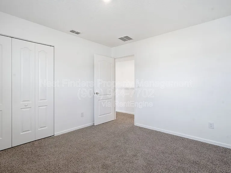 190 Ardila Cir — Photo 26