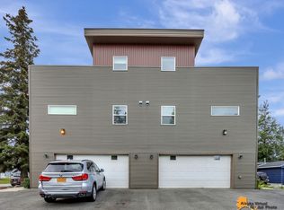 5505 Lucky Rd, Anchorage, AK 99504