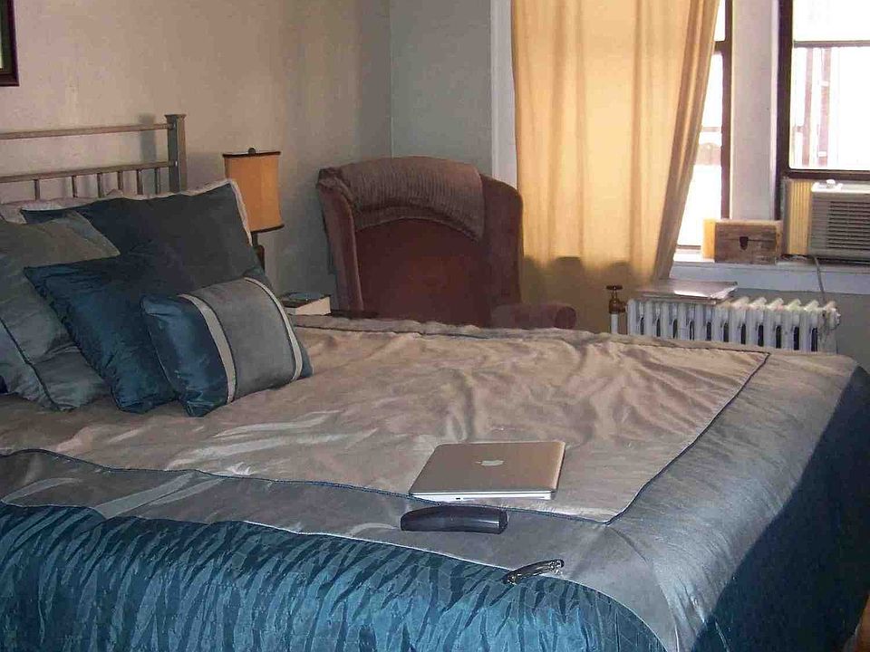 Bedroom #1