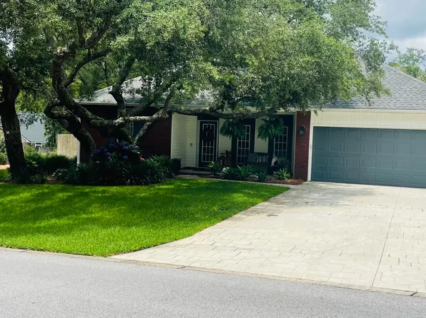 4701 Knollwood Rd, Niceville, FL 32578