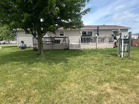 Exterior Image-1-REDMAN 143 Countryside Estates IN