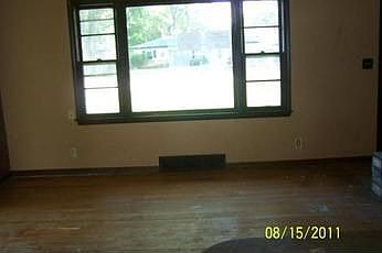 2nd image of 37 Liberty Blvd