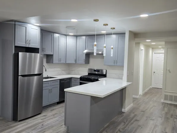 592 Palmwood Dr, San Diego, CA 92139