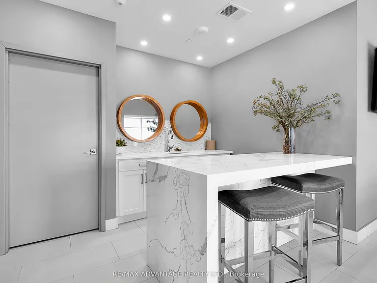 505 Talbot St #2701 — Photo 28