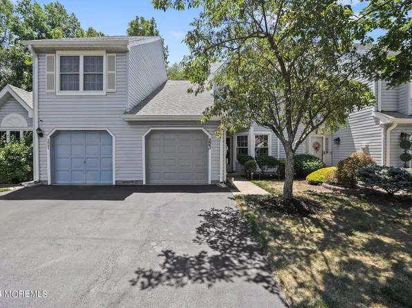 223 Century Way, Manalapan, NJ 07726