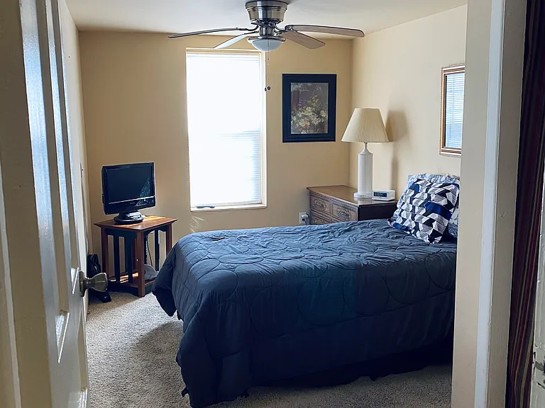 1701 Brownsville Rd #4 — Photo 12