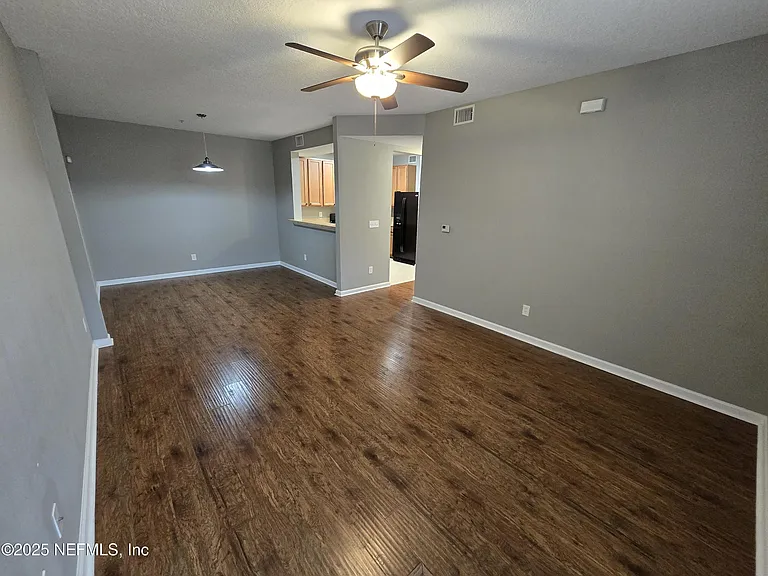 575 Oakleaf Plantation Pkwy #903 — Photo 7