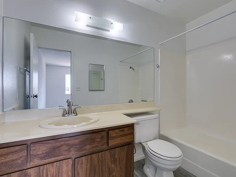 4335 Galore Ave — Photo 29