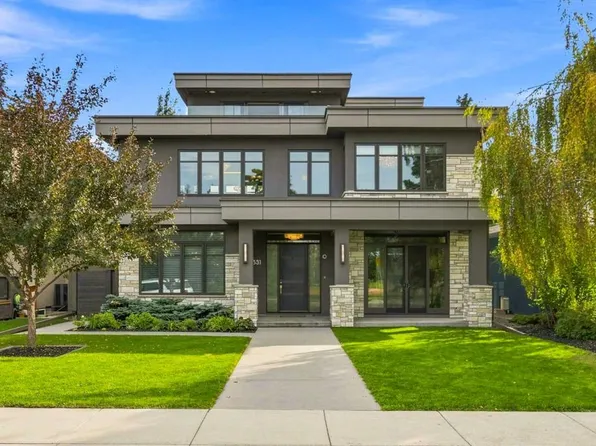 531 N 47th Ave SW, Calgary, AB T2S 1C5