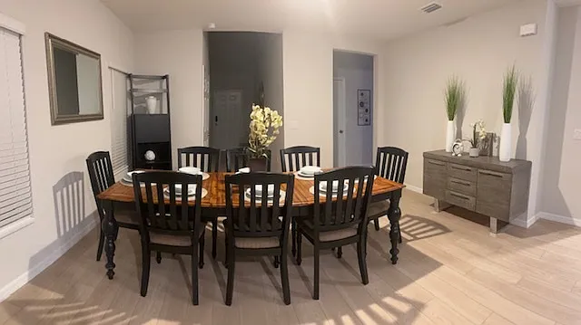 750 Ambleside Dr — Photo 1