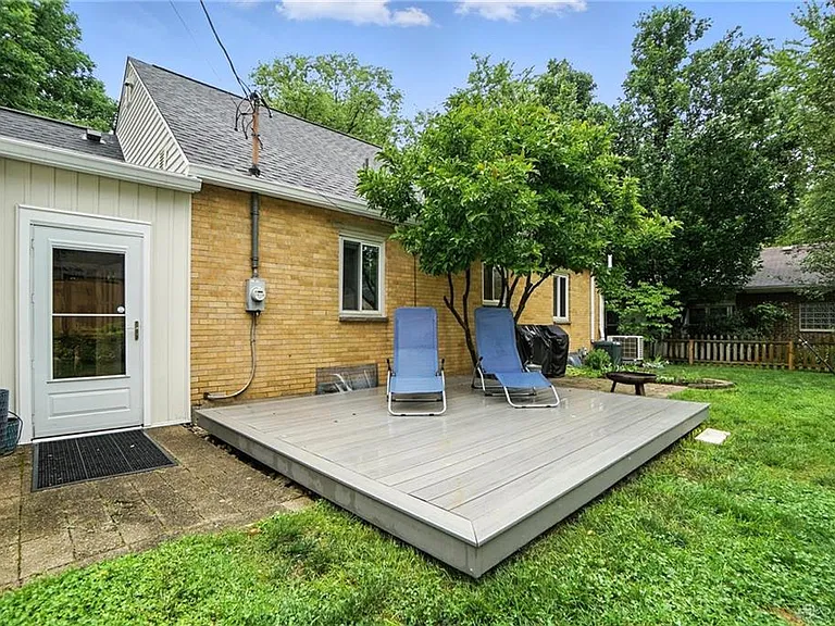 108 Napoleon Dr — Photo 52