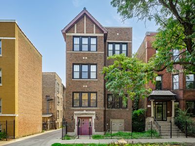 2121 N Kedzie Ave #3W, Chicago, IL, 60647