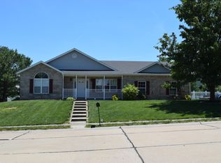 1025 Oxford Hill Rd, O Fallon, IL 62269