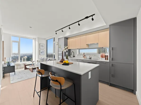 13745 George Jct #3303, Surrey, BC V3T 0R1