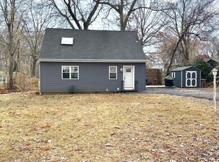 5 Osprey Ln, Niantic, CT 06357