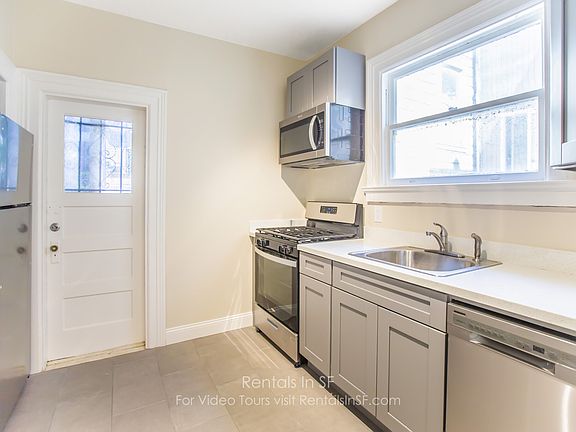 4th image of 3364 25th St