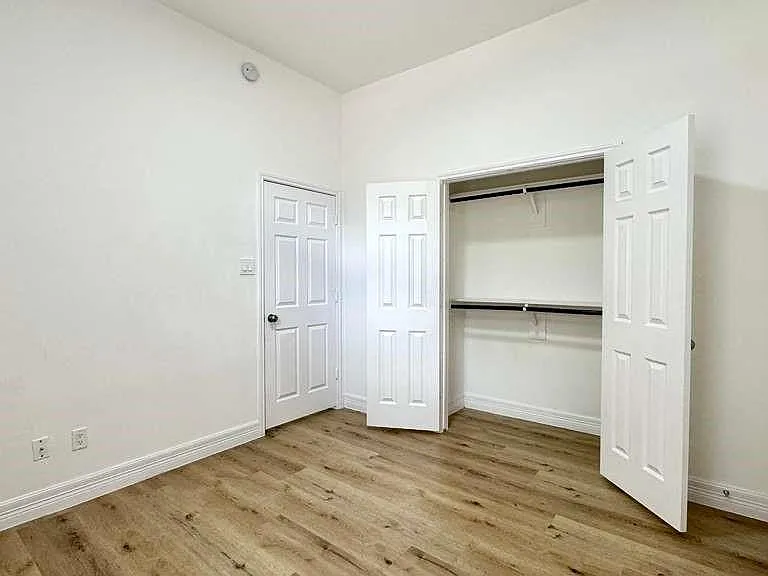 7510 Golden Thistle Ln — Photo 20