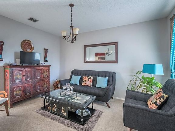 3rd image of 408 Dogwood Trl
