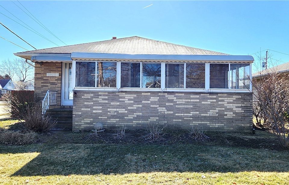 28726 Lake Shore Blvd, Willowick, OH 44095 Zillow
