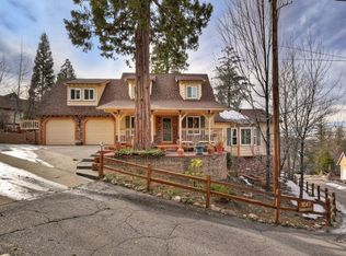 1047 Sandalwood Dr, Lake Arrowhead, CA 92352