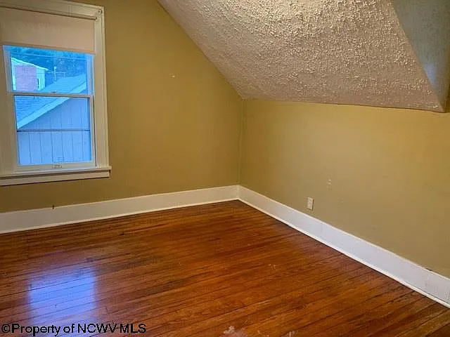 774 Garrison Ave — Photo 27