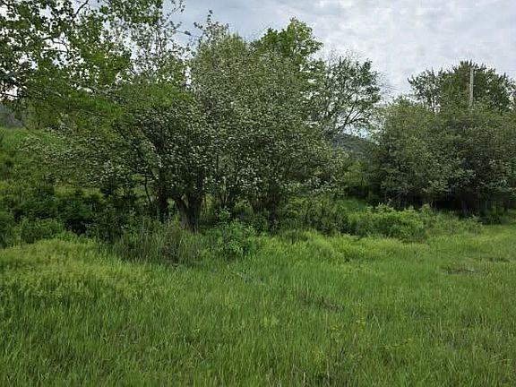 3rd image of Nhn Stitt Ln #A&b