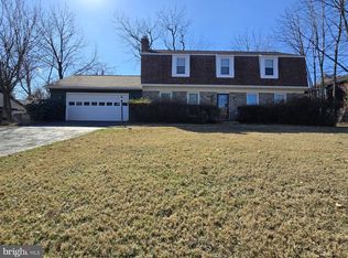 1530 Pathfinder Ln, Mc Lean, VA 22101